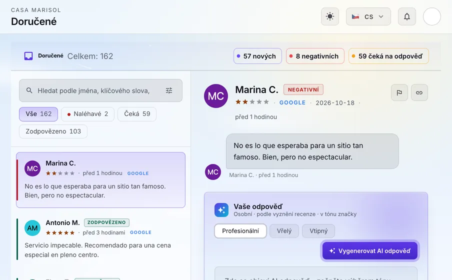 Schránka: Každá recenze z Googlu přistane v jedné schránce, vedle Facebooku, Instagramu a LinkedInu. Negativní jsou označené červeně, takže je uvidíte jako první.